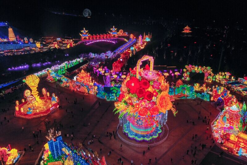 Carpet Of Flowers Color Lantern