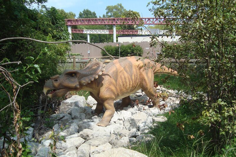 Animatronic Dinosaur Model Garden