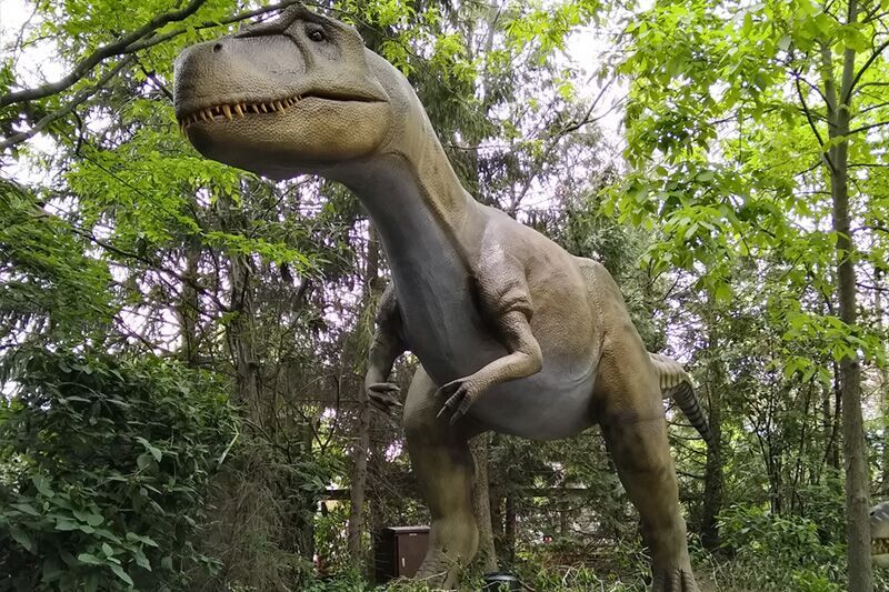 Animatronic Dinosaur Park Allosaurus